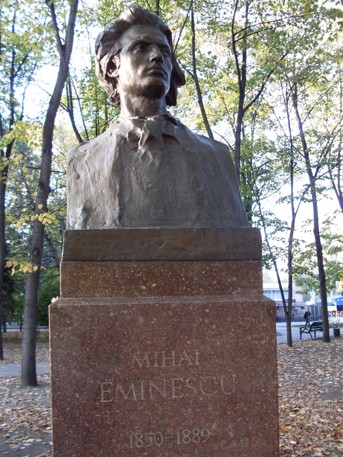 Buste de Mihai Eminescu
