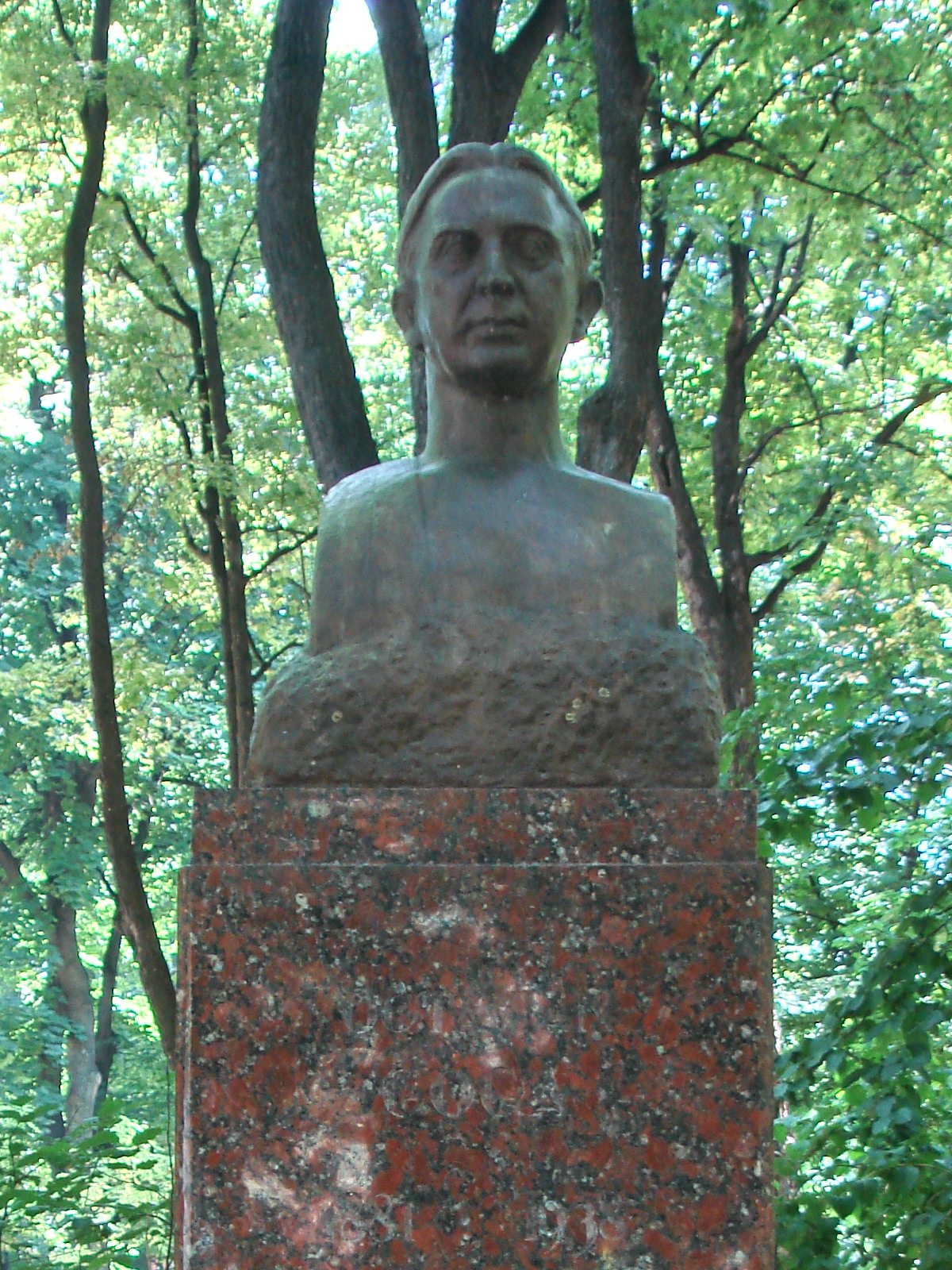 Buste de Octavian Goga