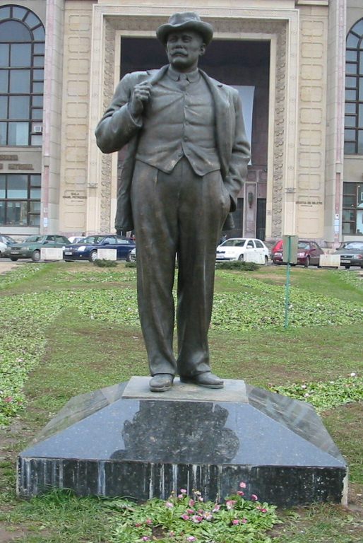 Statue de Ion Luca Caragiale