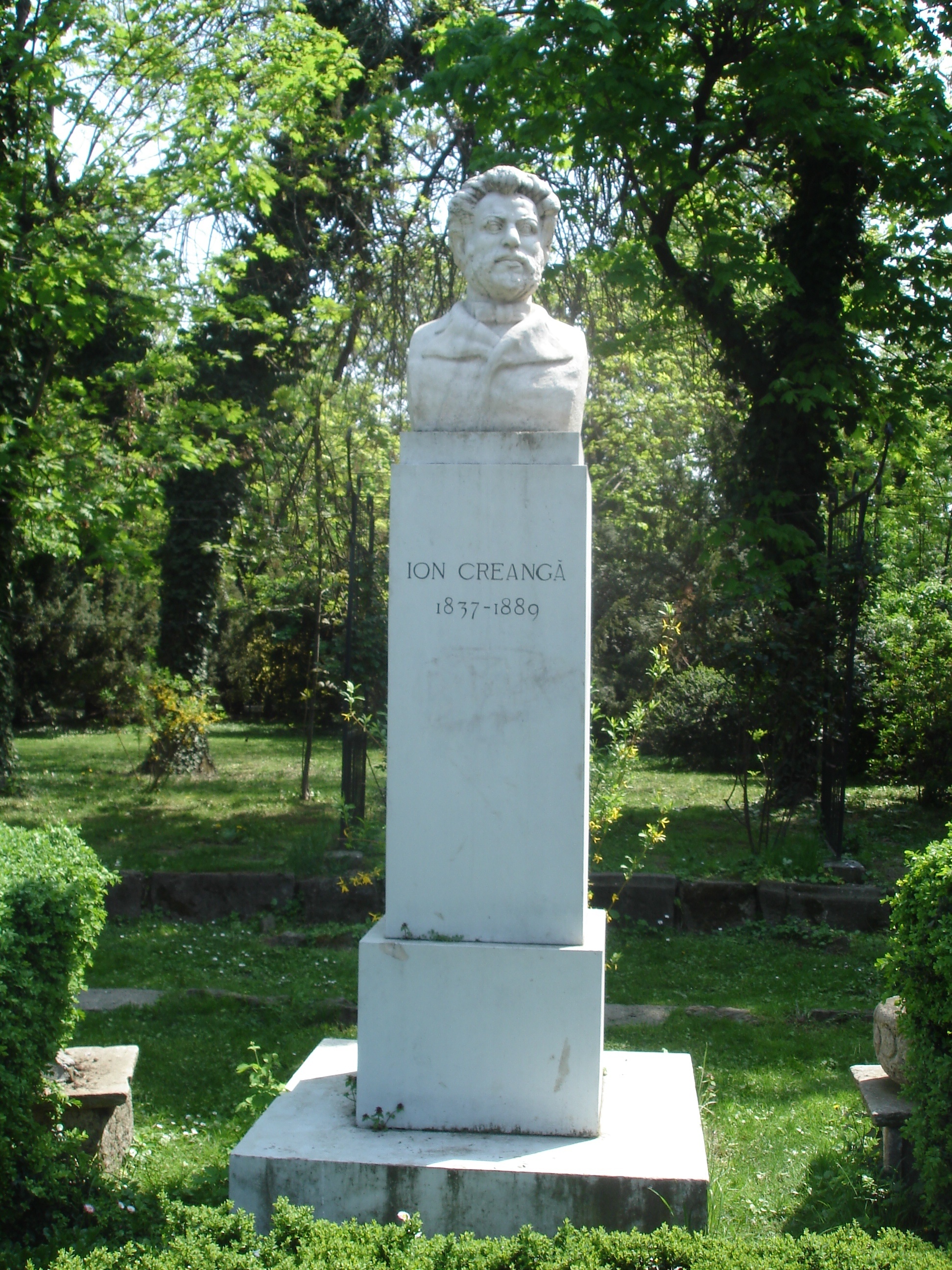 Buste de Ion Creangă