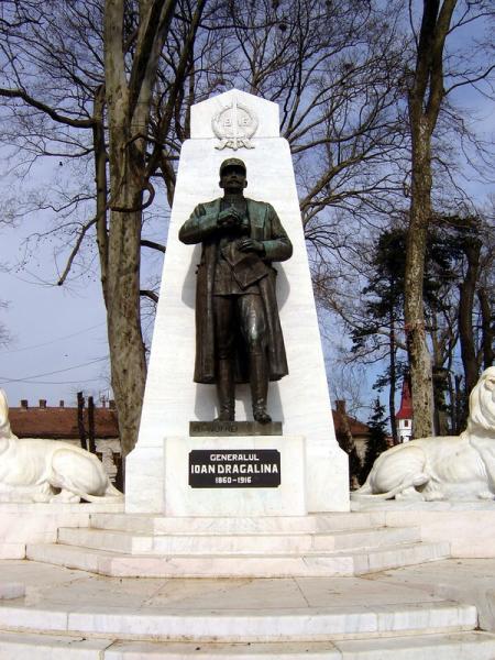Statue du général Ioan Dragalina