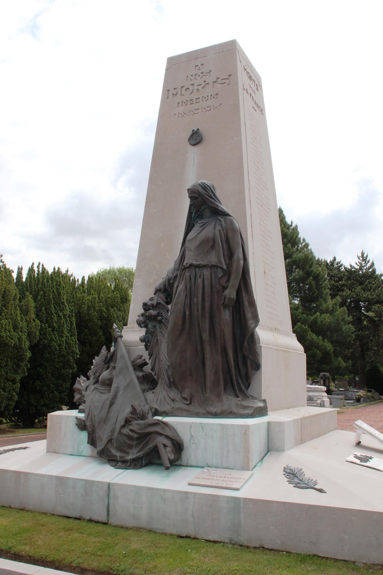 Monument aux Morts de la guerre de 14-18