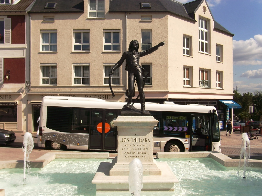 Monument à Joseph Bara