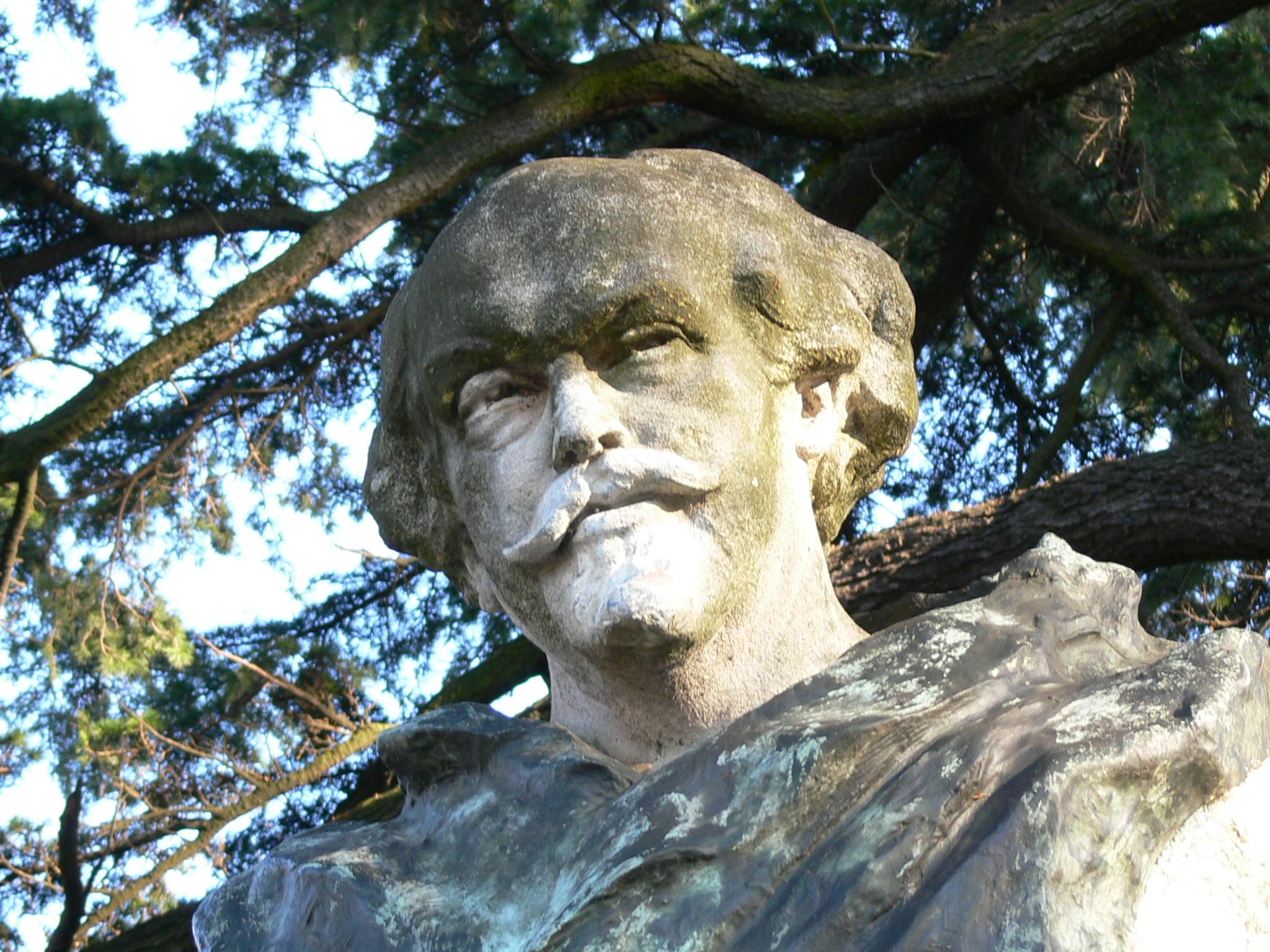 Statue de Louis Gallet