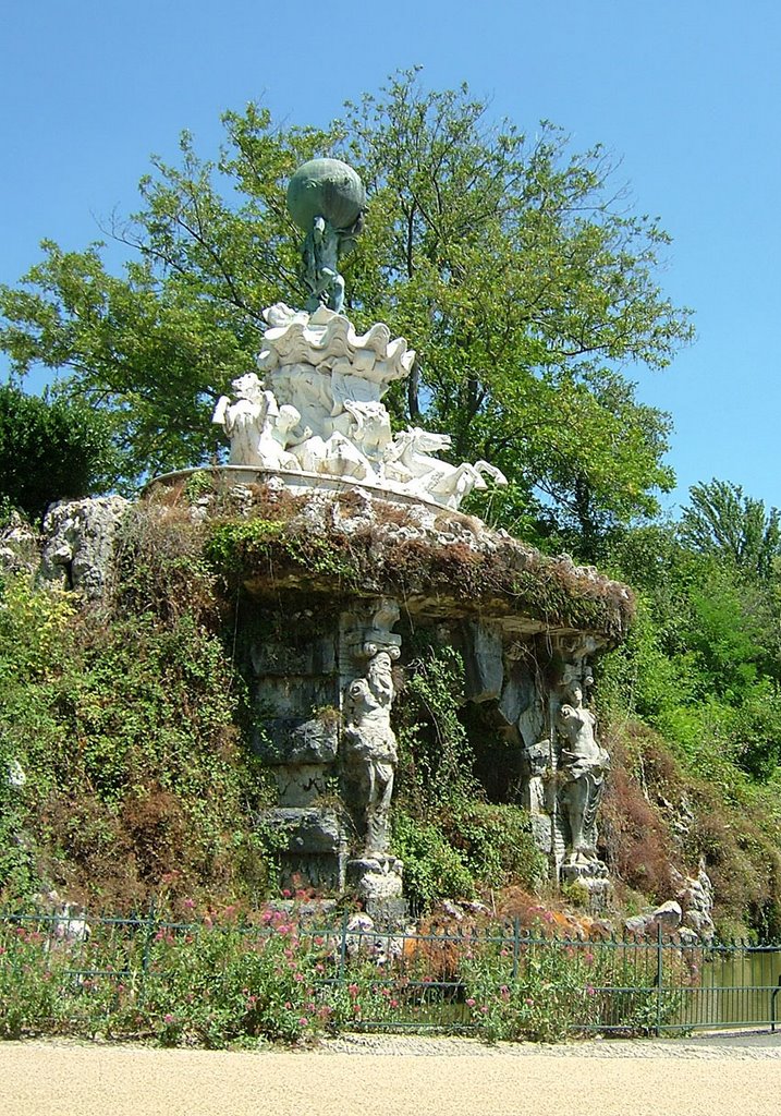 Fontaine du Titan