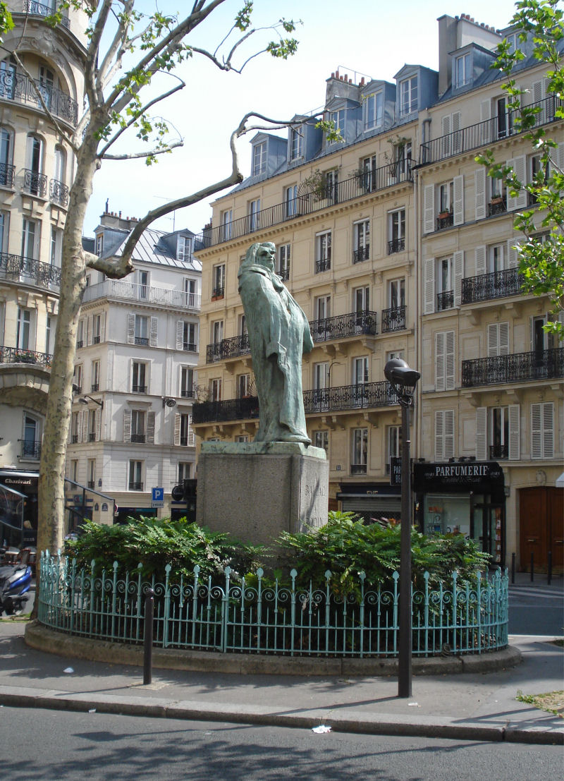 Statue de Balzac