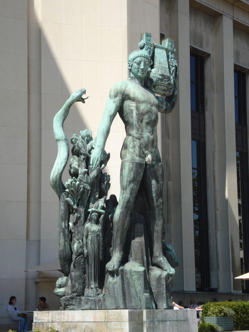 Apollon Musagète