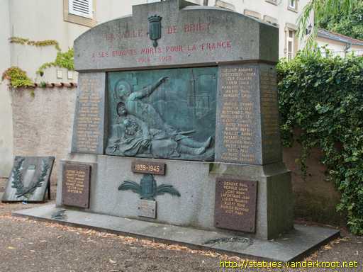 Monument aux morts