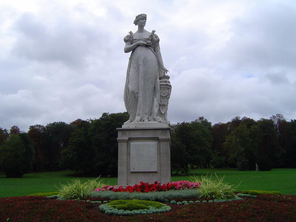 Statue de l'impératrice Joséphine de Beauharnais