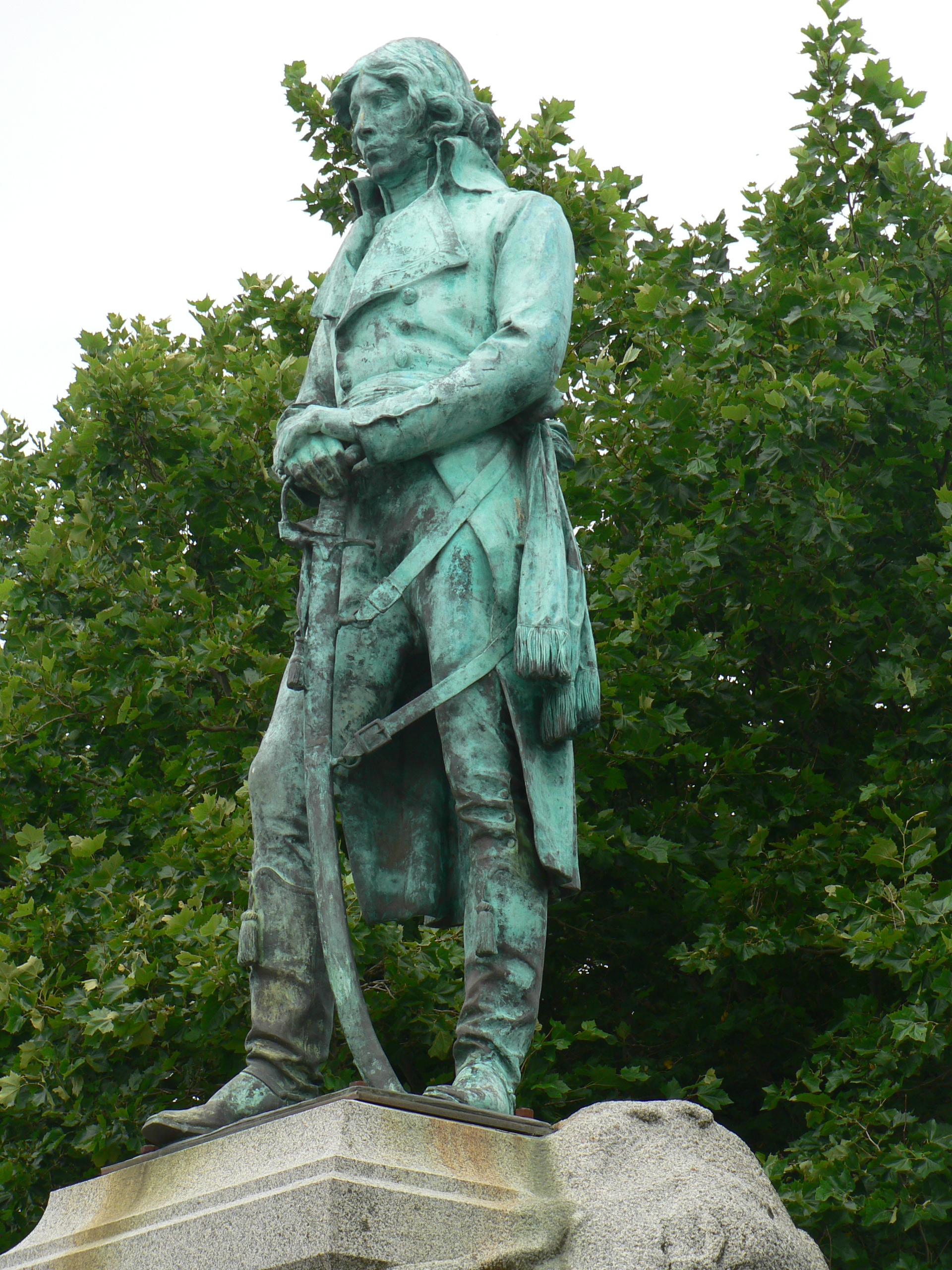 Monument à la mémoire de Lazare Hoche