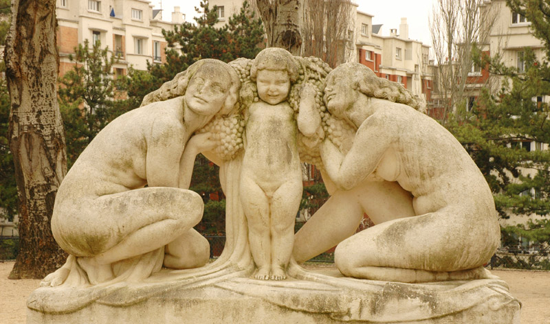Deux femmes avec un enfant