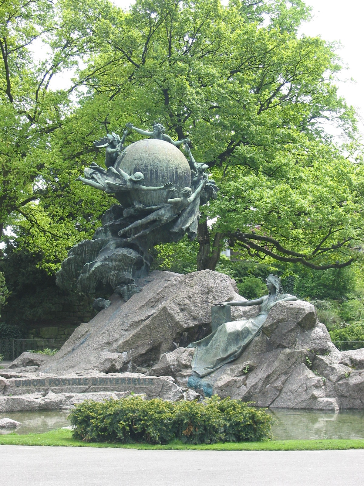 Monument de l'Union postale universelle