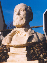 Buste d'Hector Malot