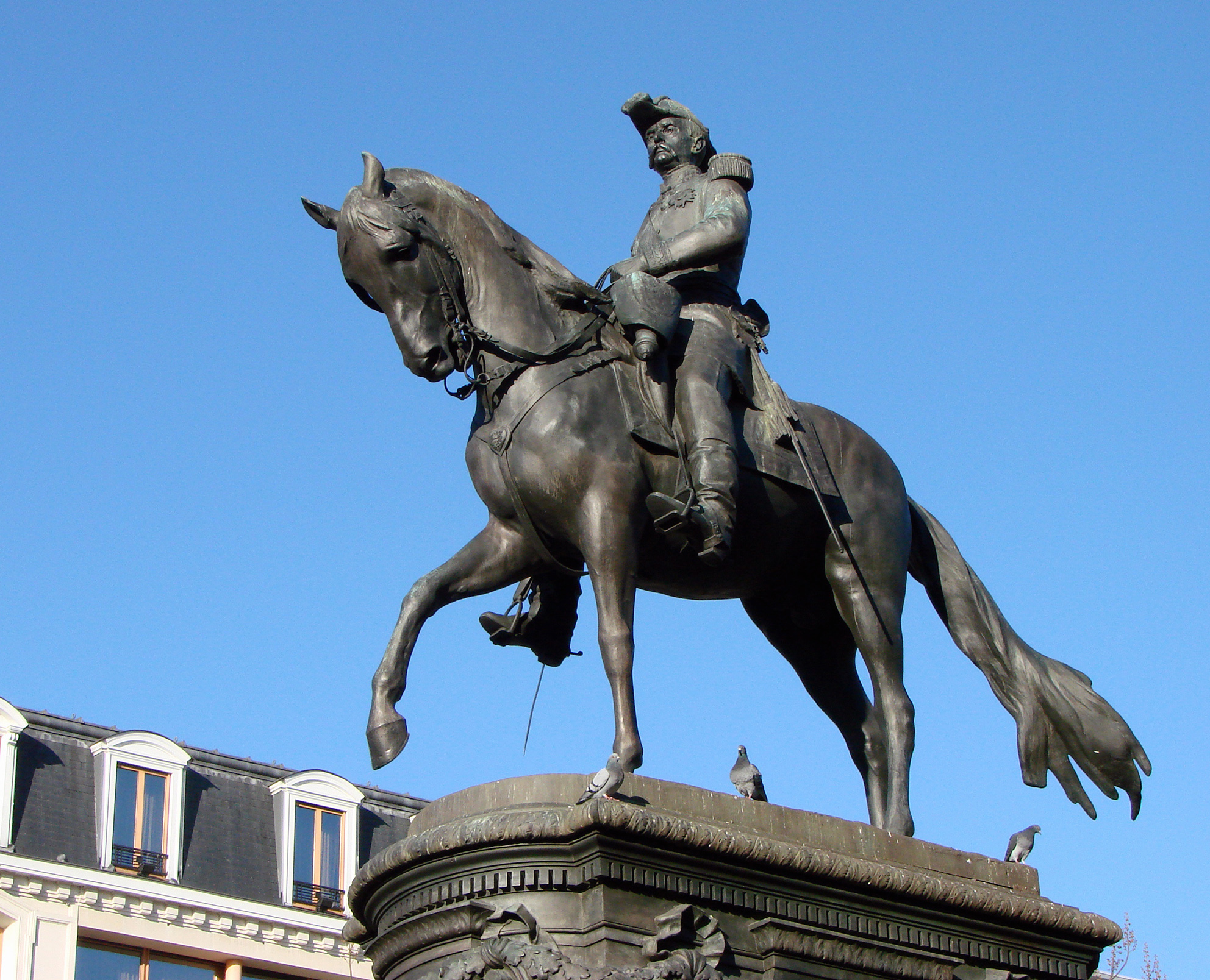 Statue équestre du Général Faidherbe