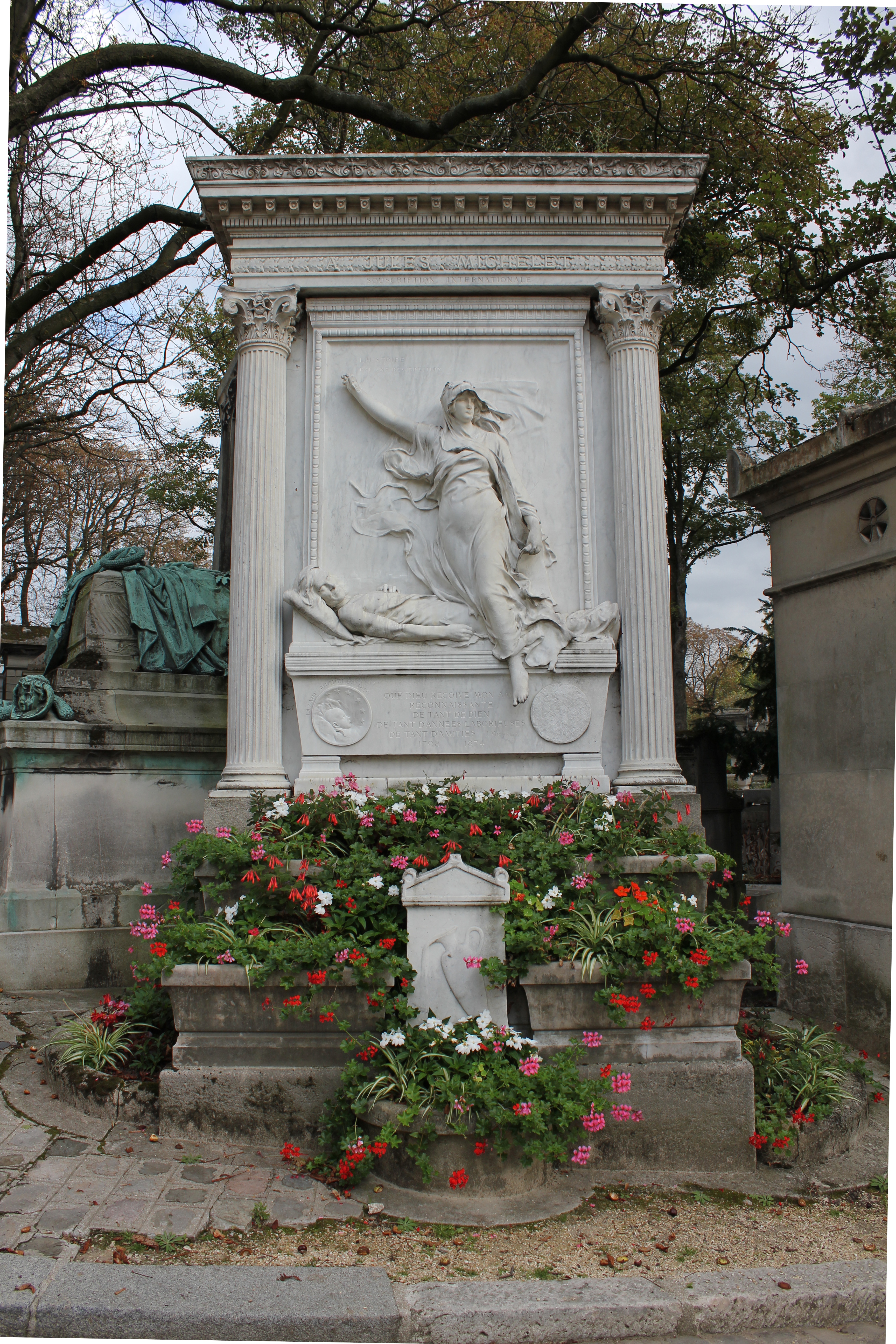 Tombe de Jules Michelet