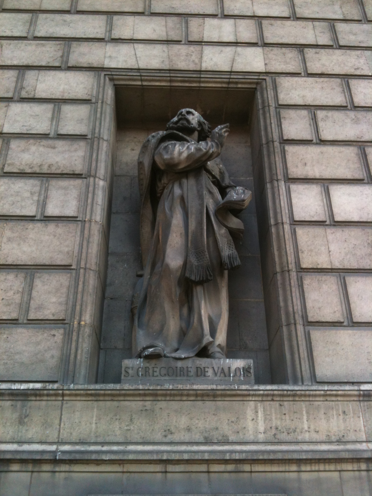 Statue de Saint Grégoire de Valois