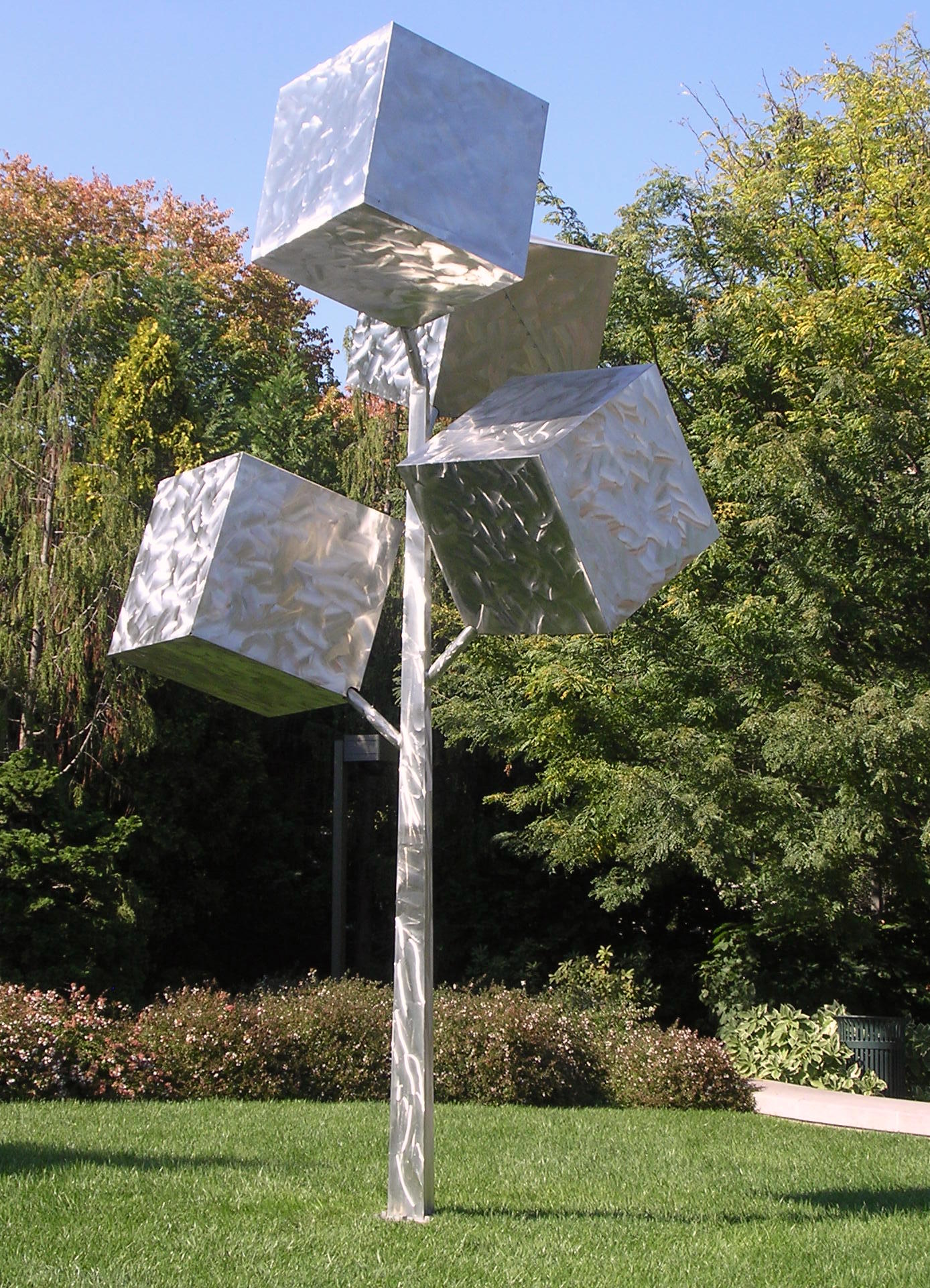 Cluster of Four Cubes