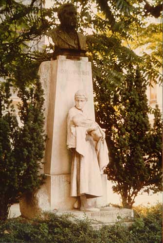 Monument à Henri Ghesquière
