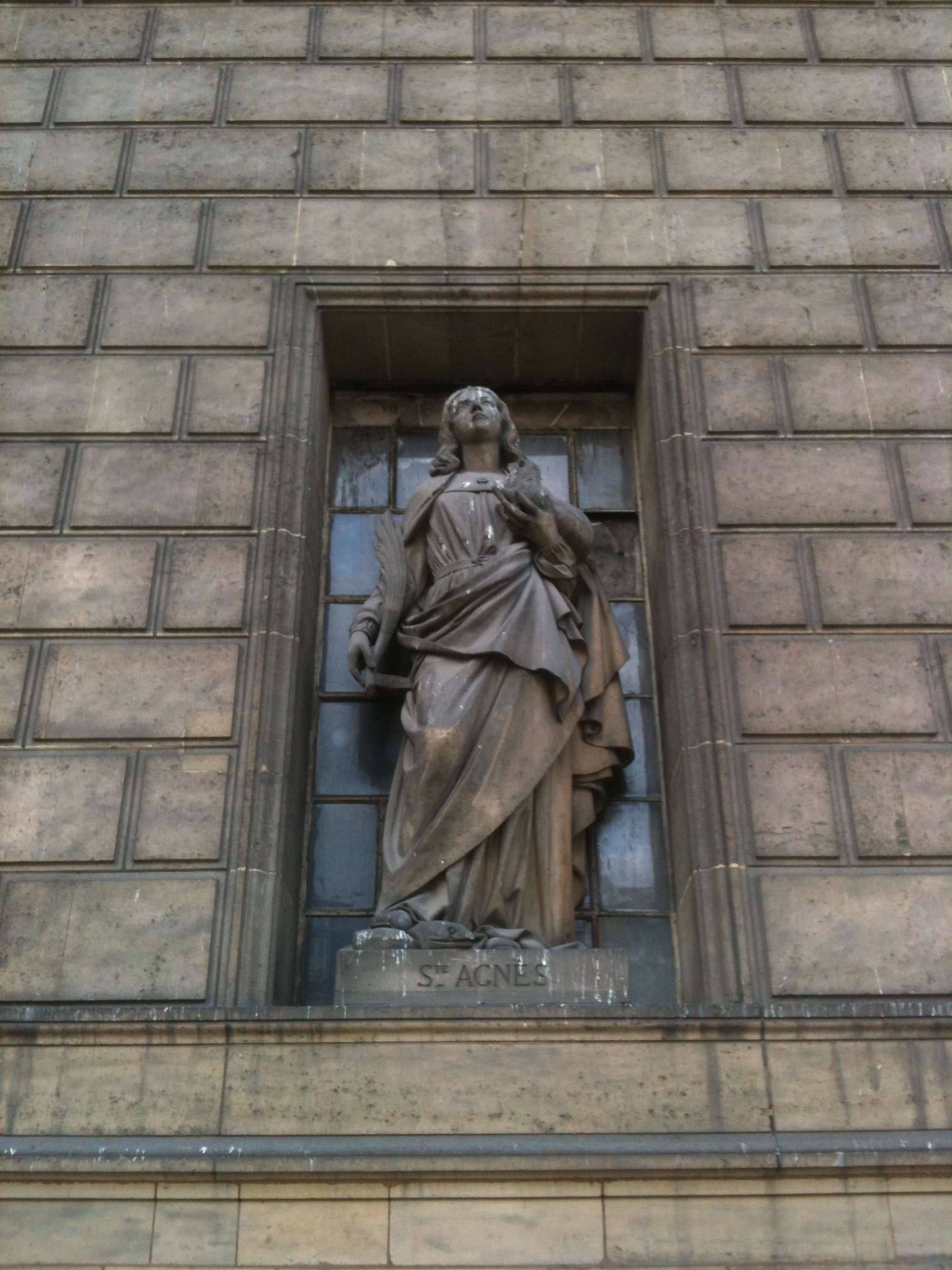 Statue de Sainte Agnès