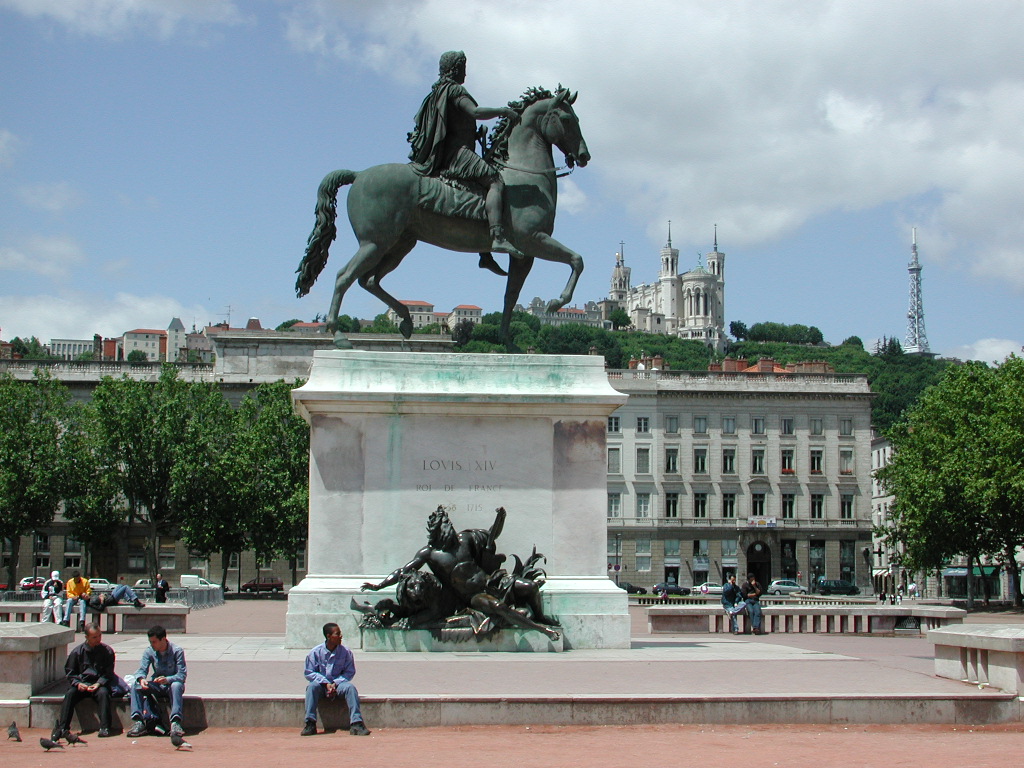 Statue équestre de Louis XIV