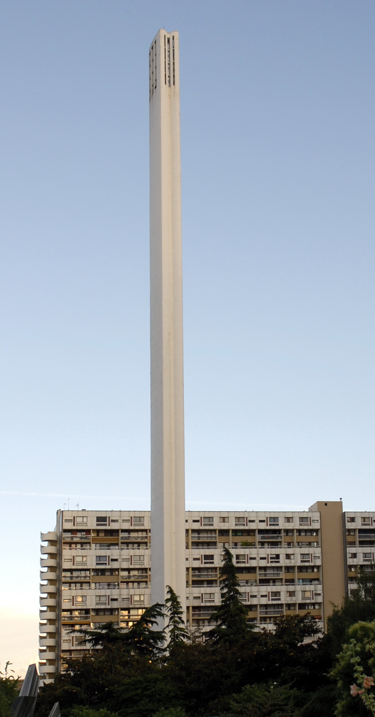 Cheminée du Front de Seine